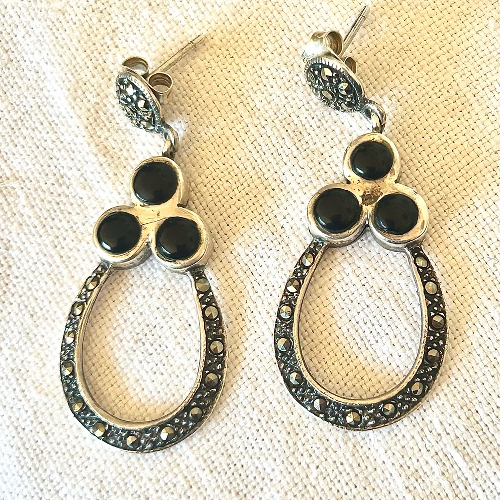 NWOT.  Sterling silver, onyx and marcasite classic silver earrings.
